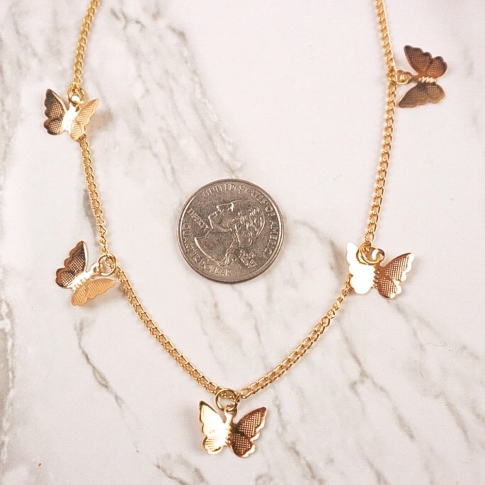 ⚜️[𝟯/$𝟭𝟴]⚜️5 Butterfly Charms Gold Choker NEW - Picture 7 of 11